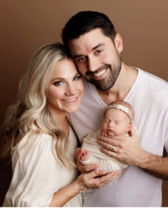 newborn photos taken during a pandemic