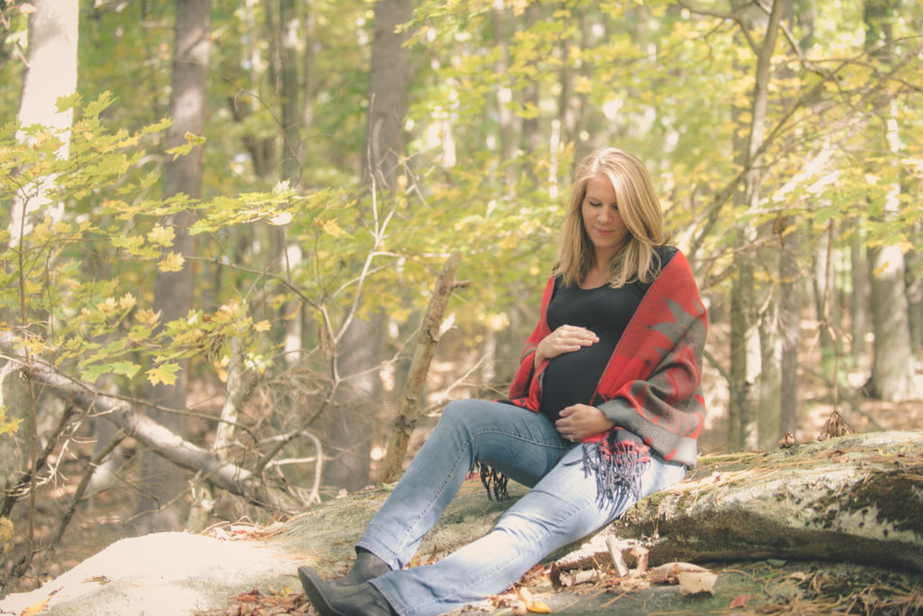 postpartum support, maternity photos, postpartum doula advice, reasons to take maternity photos