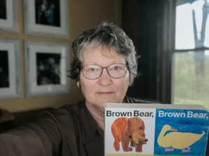 postpartum doula who loves to read to babies. favorite baby books, brown bear, brown bear and the mitten